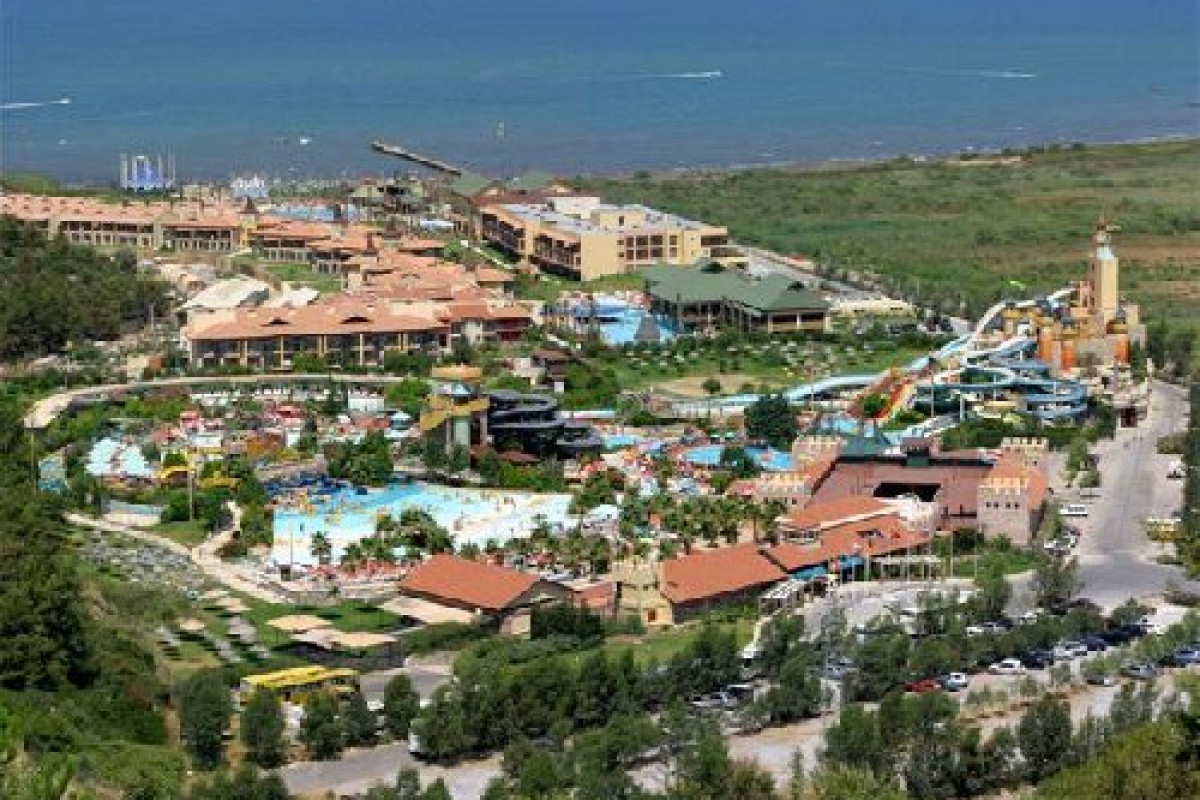 AQUA FANTASY AQYAPARK HOTEL