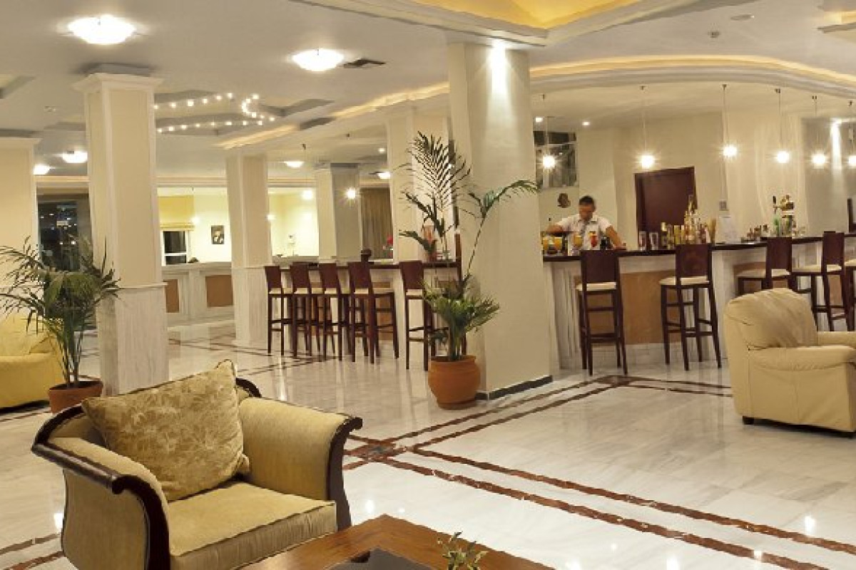 Selini Suites and Water Park (K)