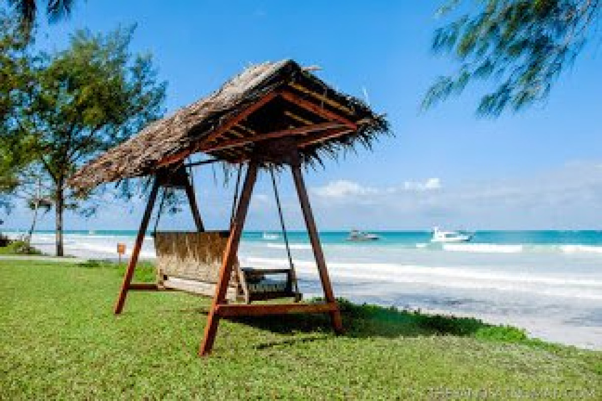 The Sands at Nomad Beach Resort