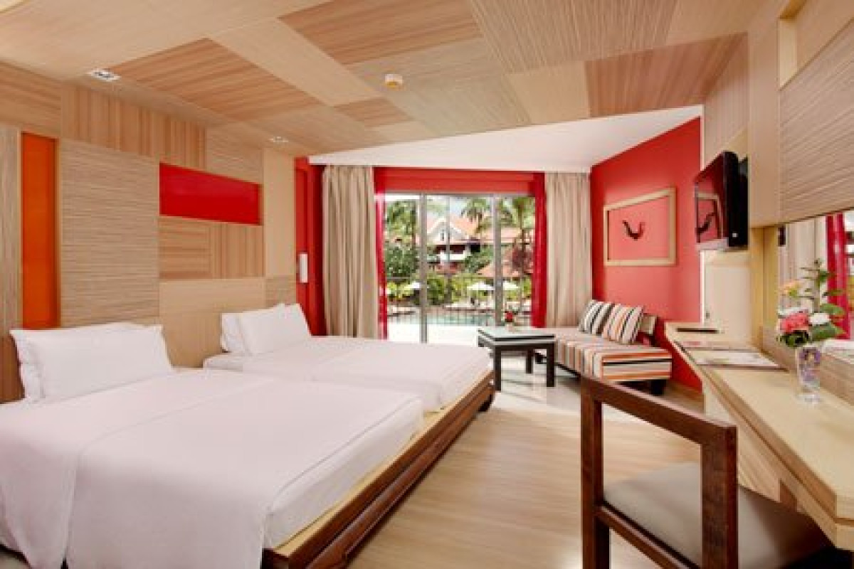 PATONG BEACH HOTEL