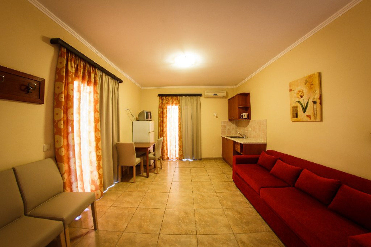 Porto Planos Beach Hotel