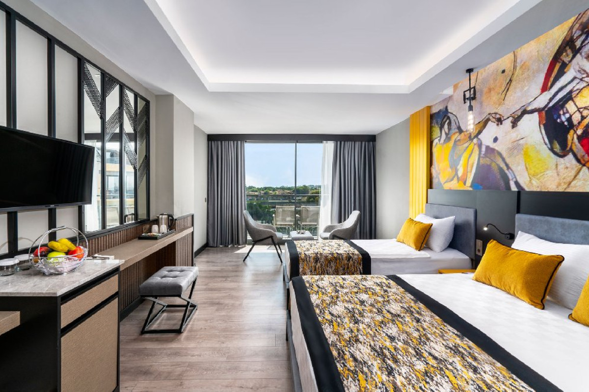 ARNOR DE LUXE HOTELSPA