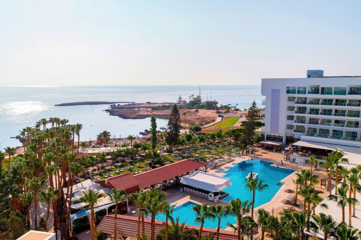 Cavo Maris Beach