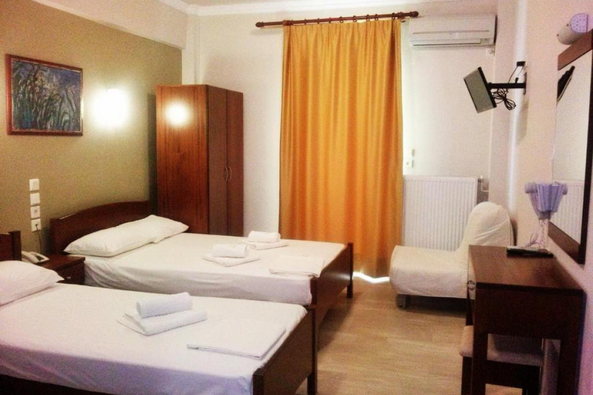 Hotel Manolas