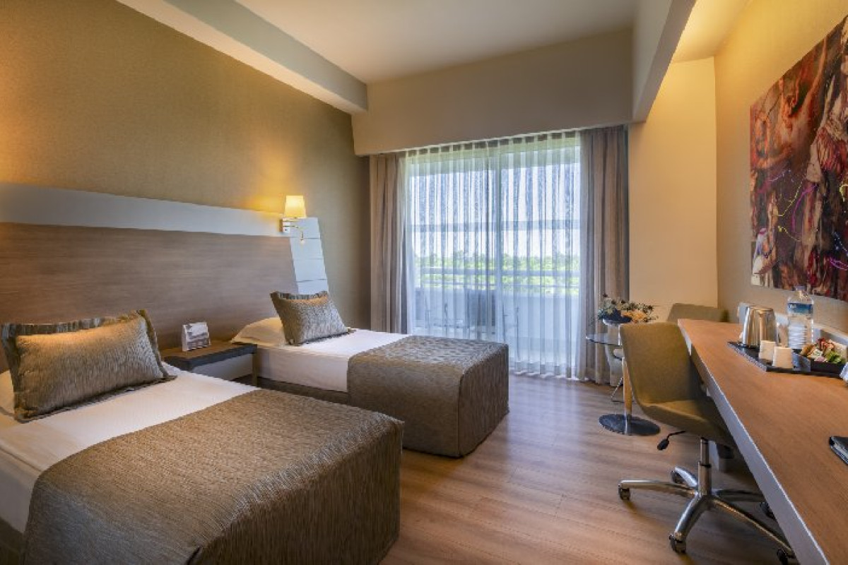 CONCORDE DE LUXE RESORT HOTEL