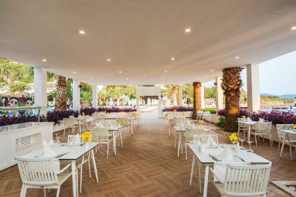 LABRANDA TMT BODRUM RESORT (Icmeler)