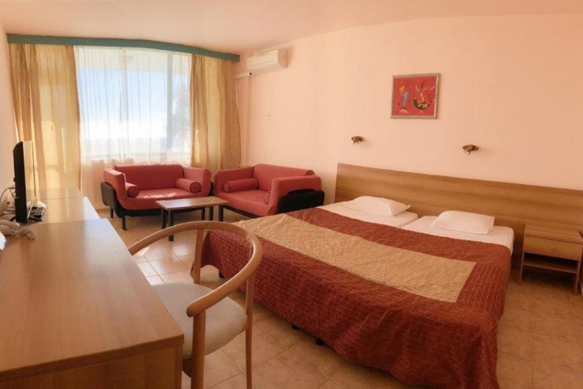 ARABELLA BEACH