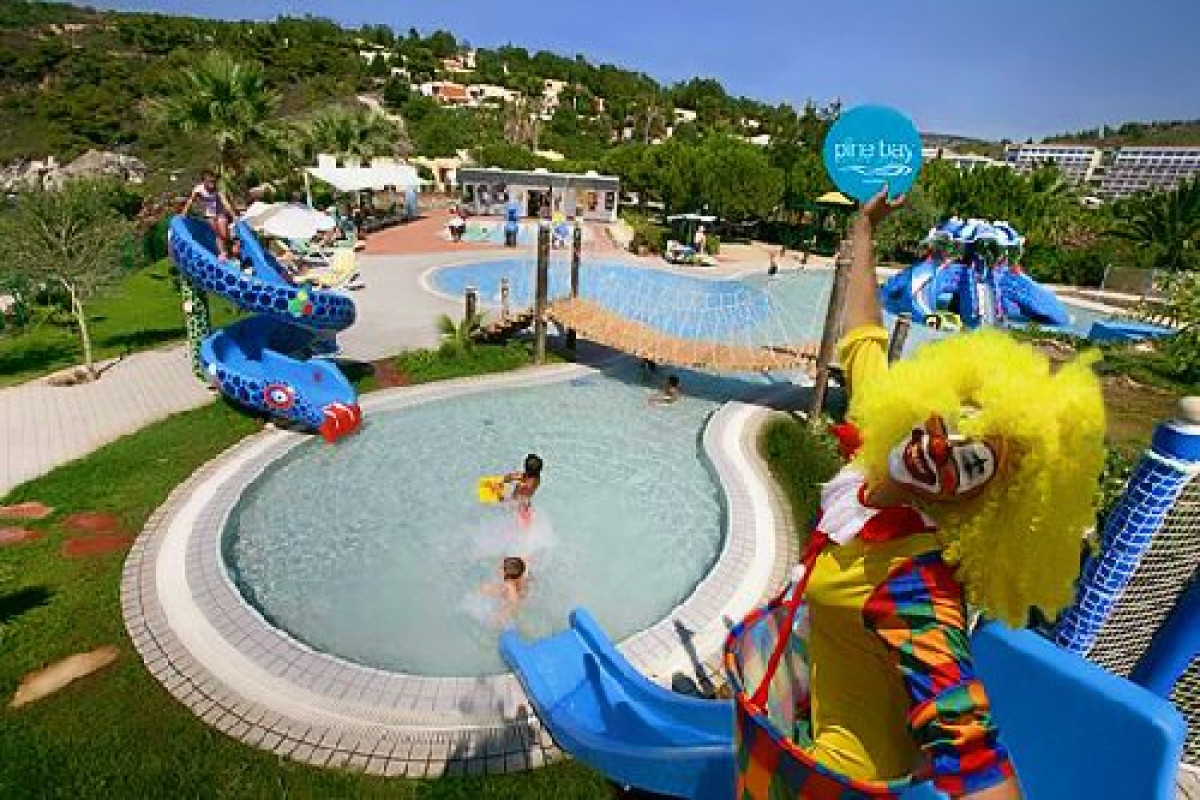 PINE BAY HOLIDAY RESORT HOTEL