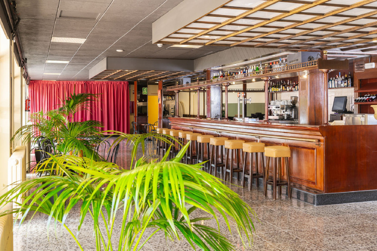 Guitart Rosa - Only Adults (Lloret De Mar)
