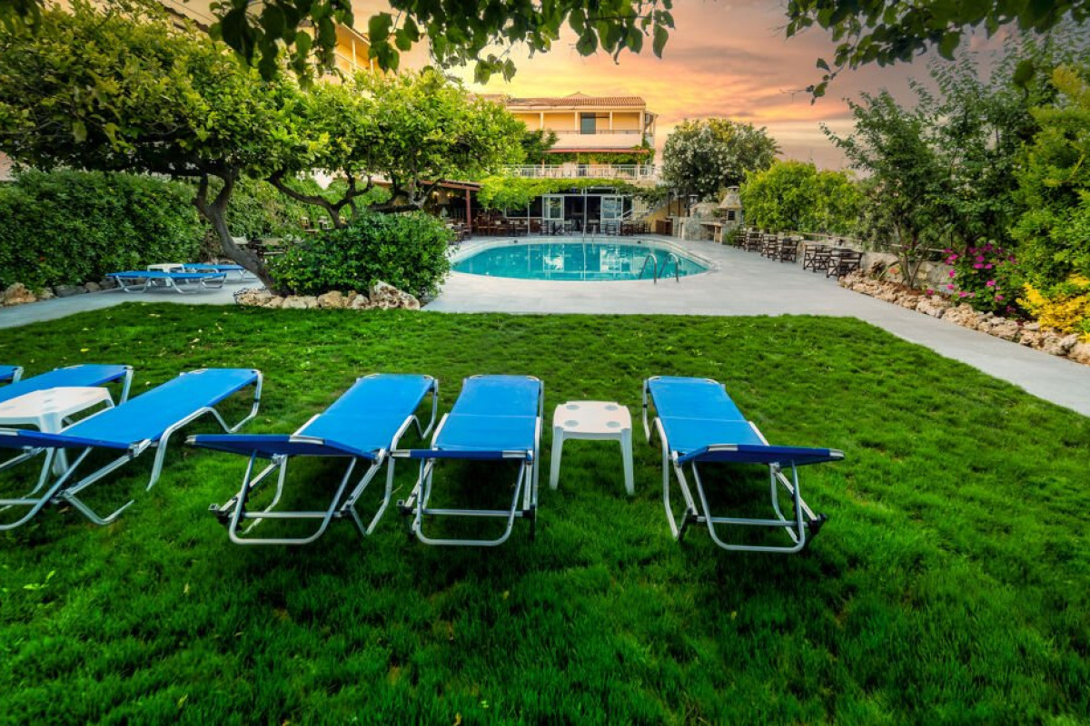 ROXANI HOTEL (C)