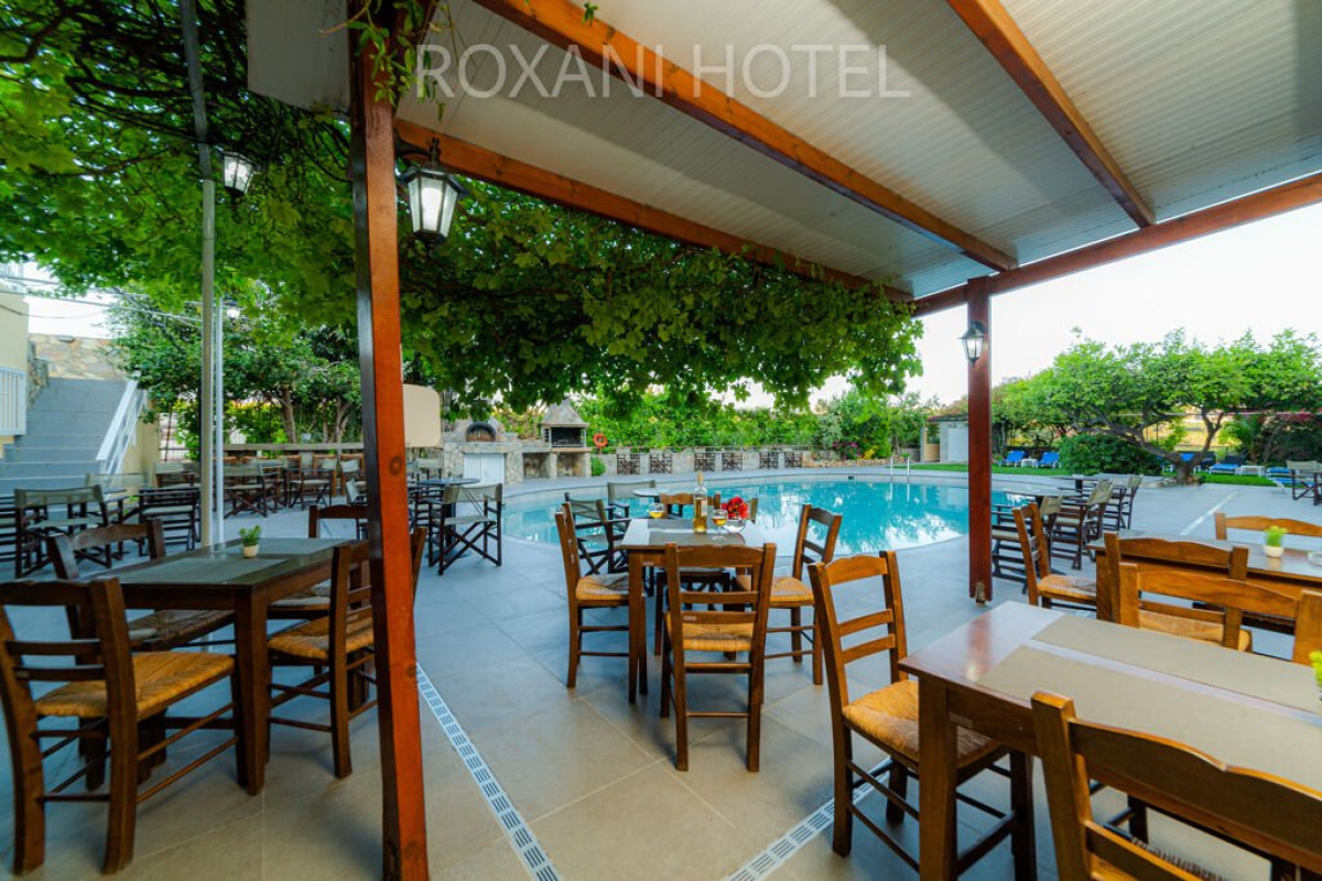 ROXANI HOTEL (C)