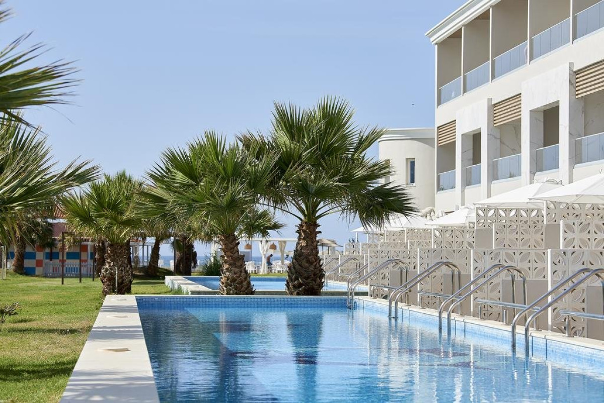 Mythos Palace Resort and Spa (CHQ)