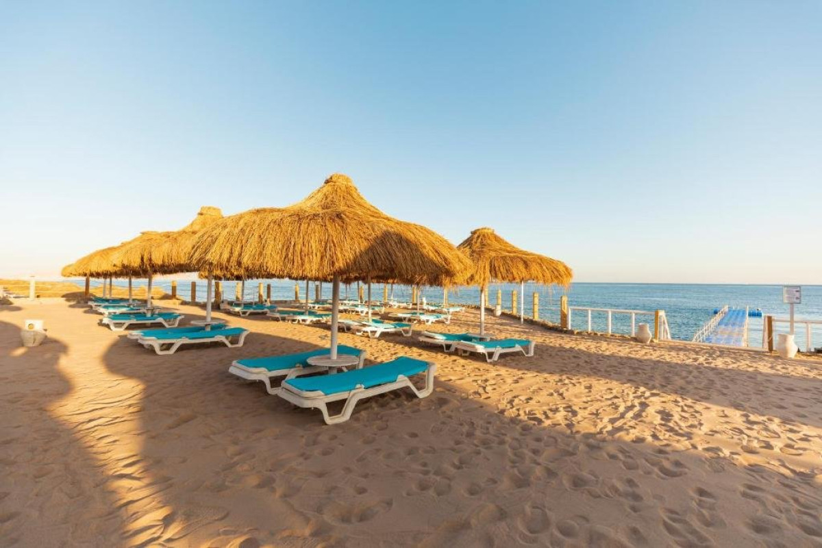 SUNRISE REMAL BEACH