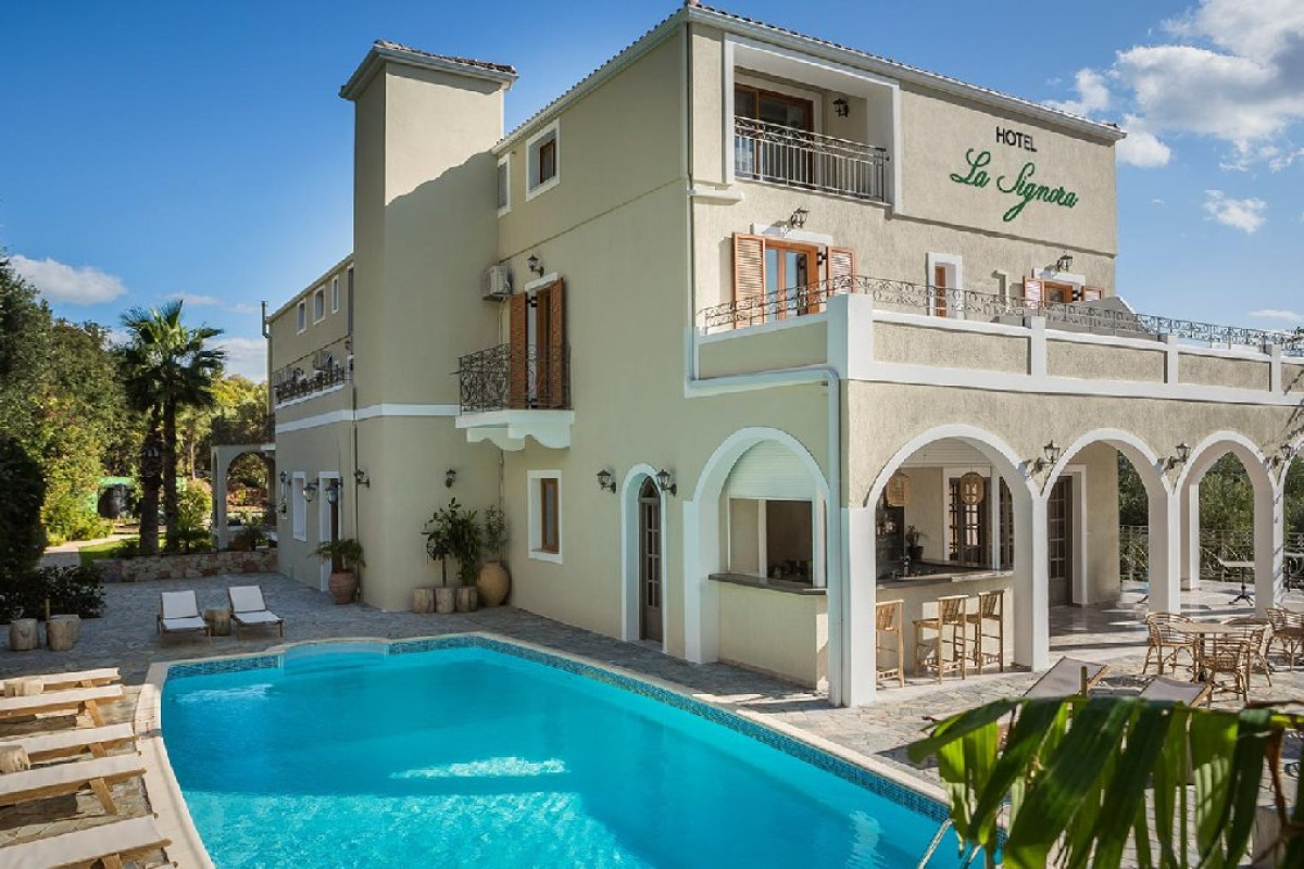 La Signora Boutique Hotel 4*