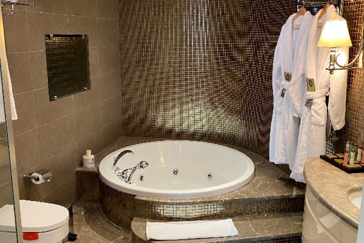 Almira Thermal Spa and Convention Center