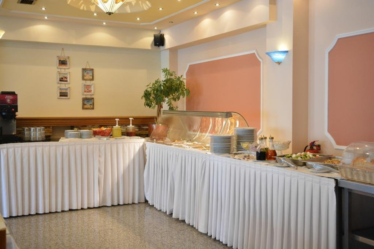 Atlatins Hotel