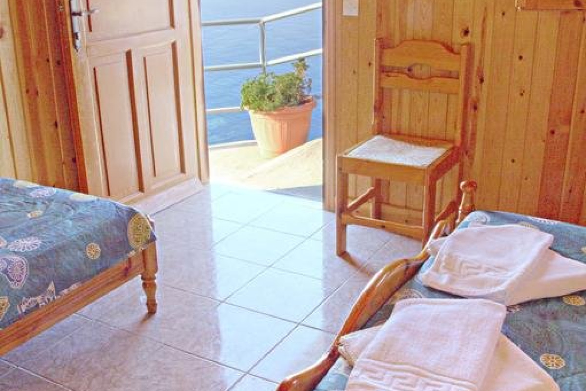 Anaxos Hill Village (Anaxos)