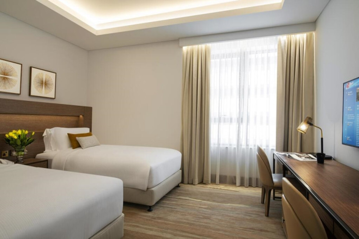 Al Jaddaf Rotana Suite Hotel
