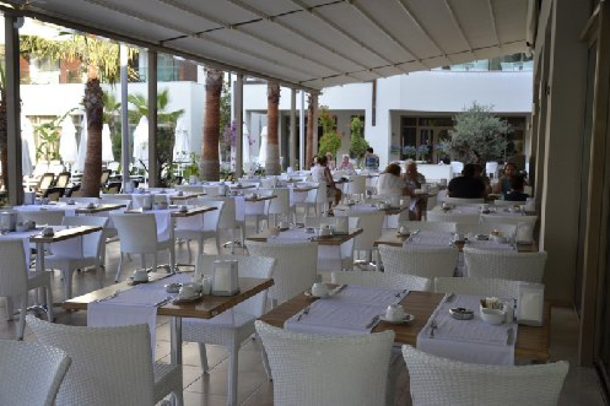 PORT SIDE RESORT