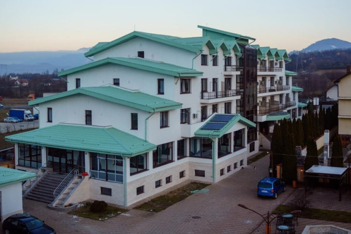 Deny Inn Resort /Spa  ( Tohanu Nou)..