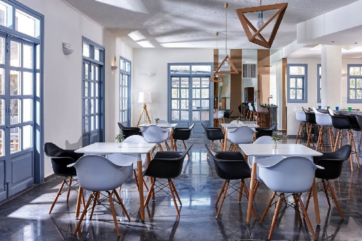 Vasia Ormos Hotel