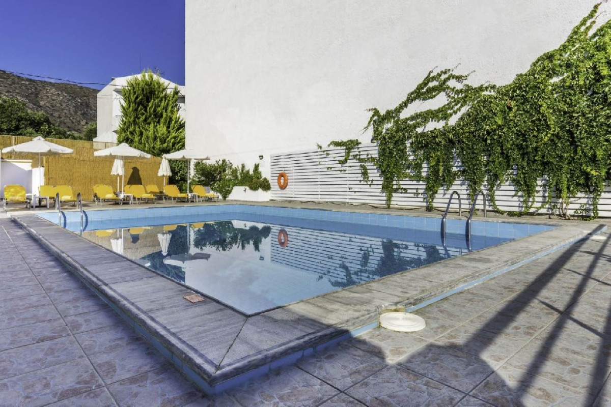 Sergios Hotel