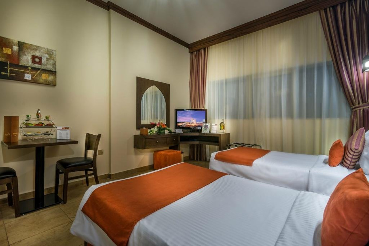First Central Hotel Suits