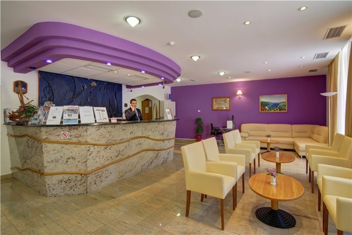 Hotel Komodor (Dubrovnik)