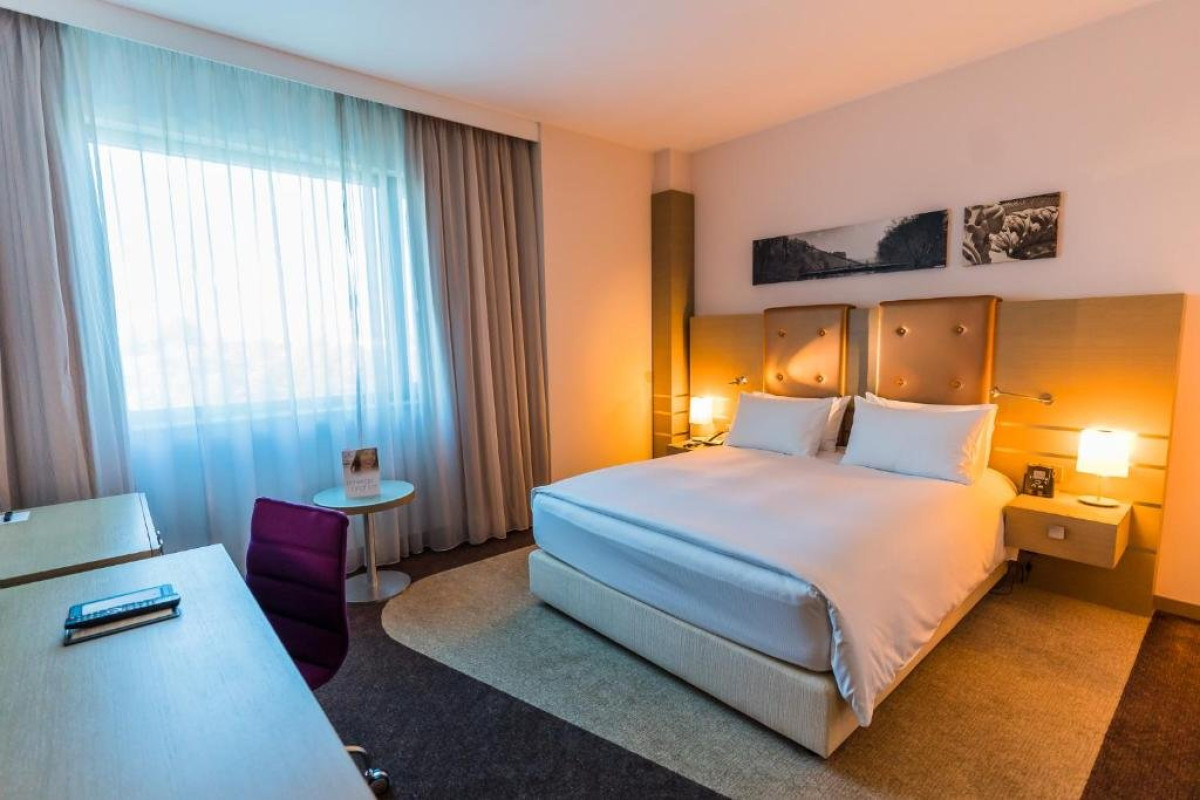 Double Tree by Hilton