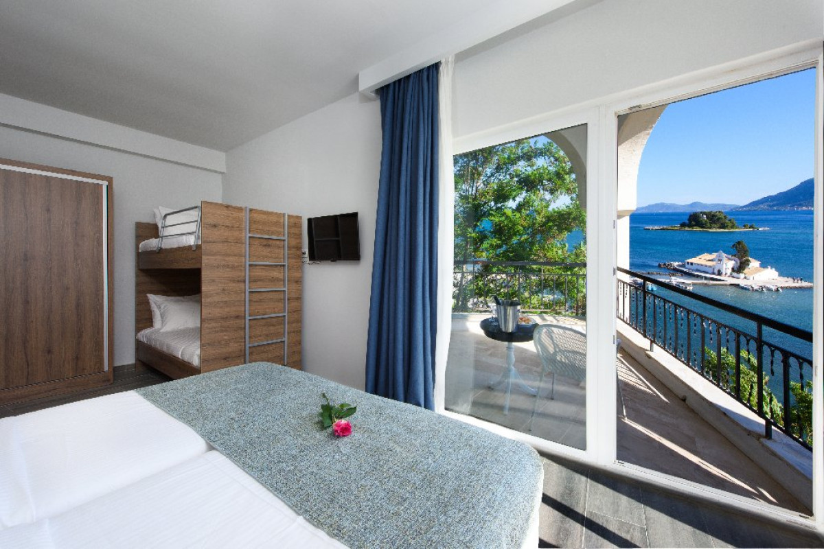Royal Grand Hotel