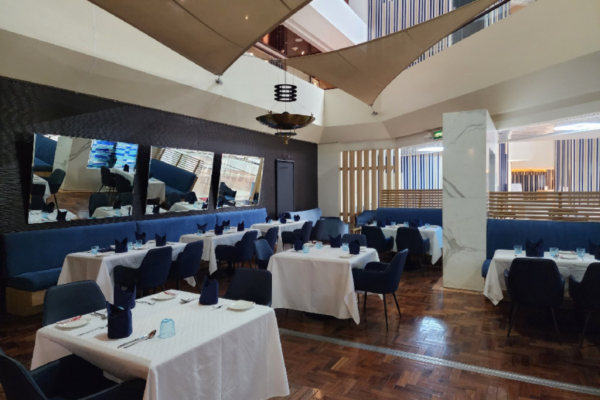 Crowne Plaza Dubai - Deira