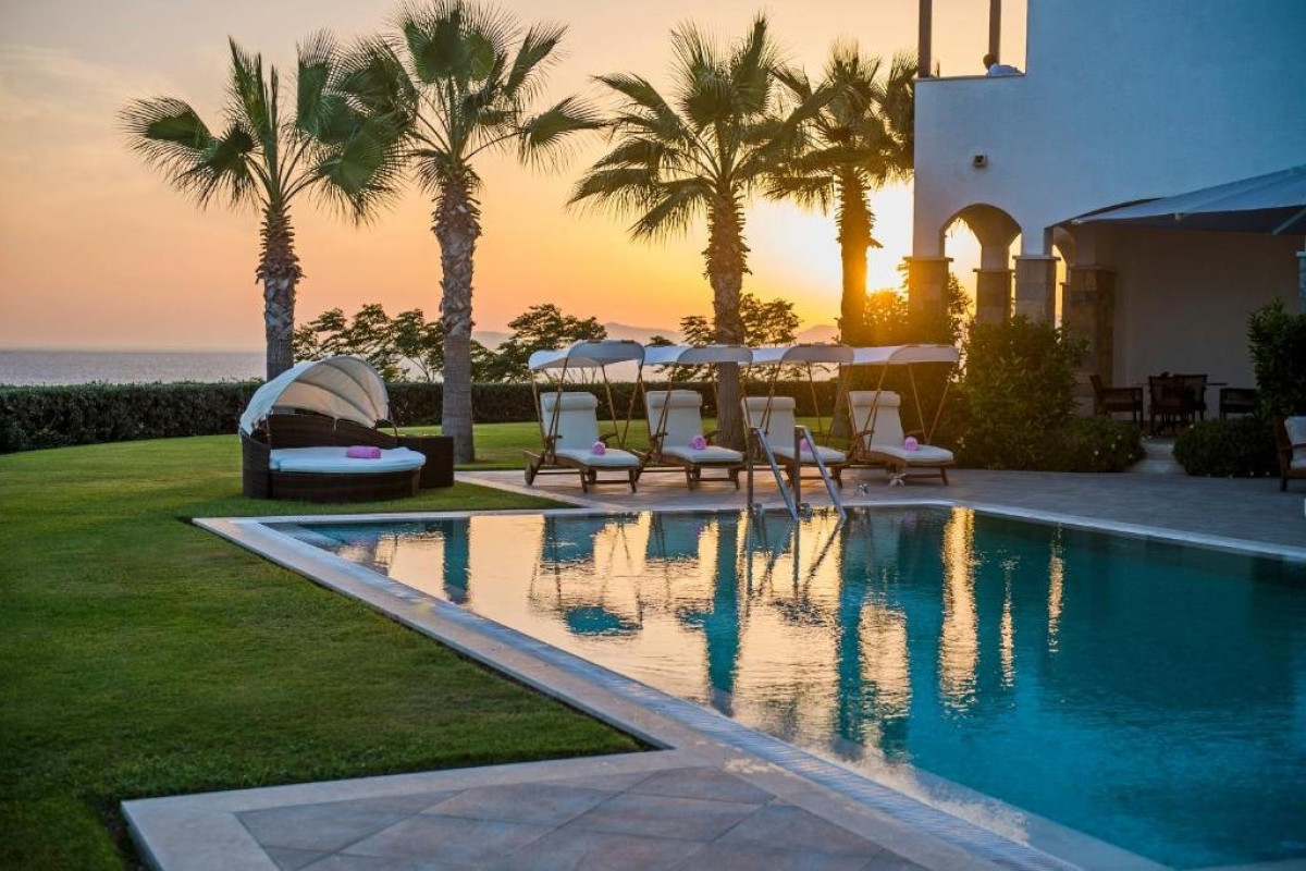 XANADU ISLAND HOTEL (Akyarlar)