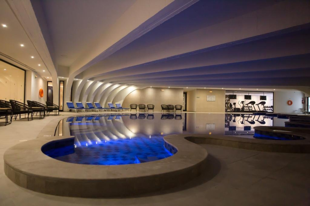 THE PEARL HOTEL SPA