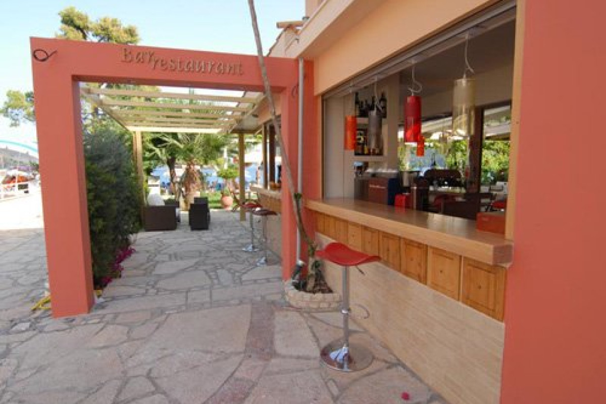 Eva Beach Hotel (Nidri)