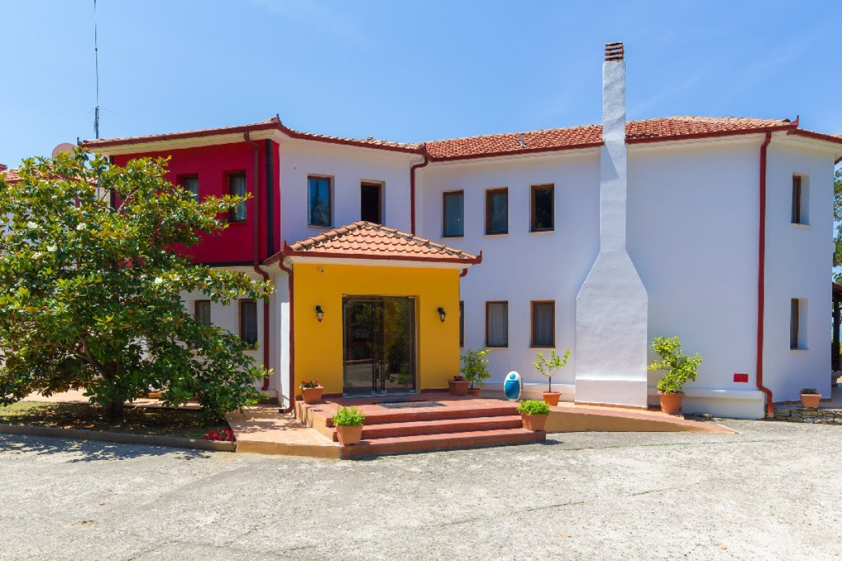 Roxani Country House