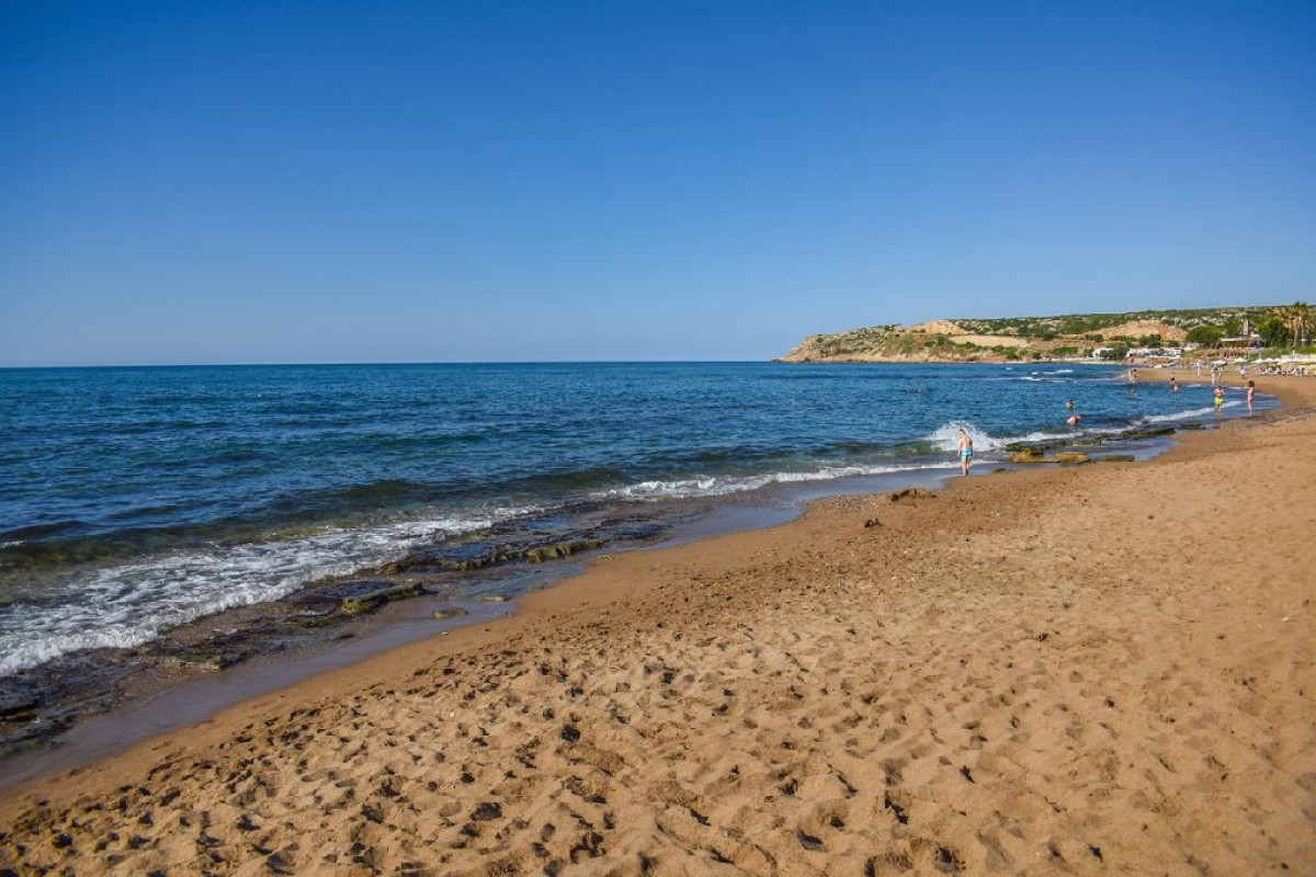 Creta Star (Adults Only 17+) (K)