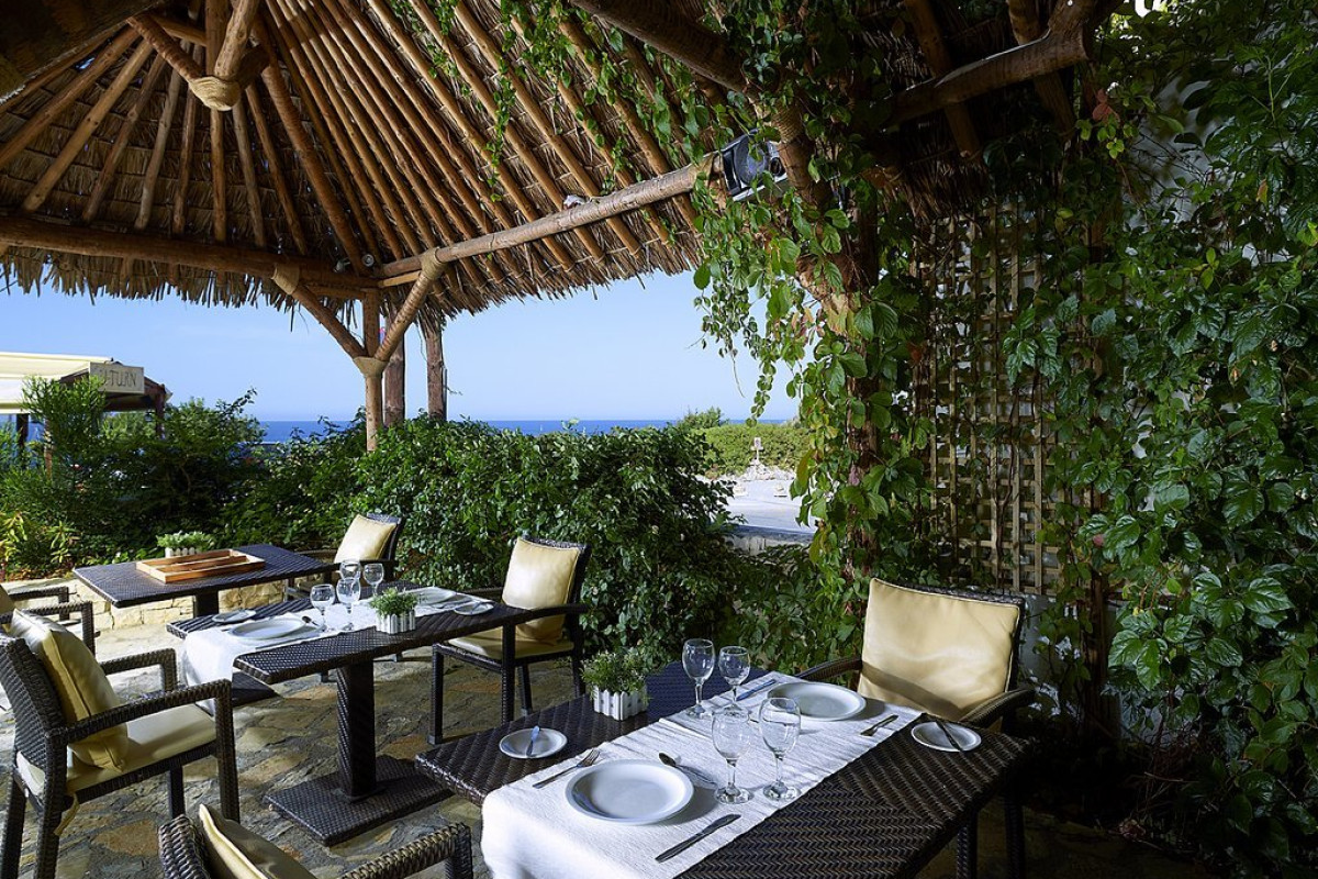 Sissi Bay Hotel