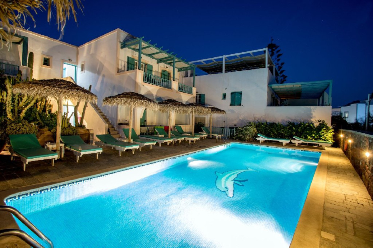 Andreas Hotel (Kamari Santorini)