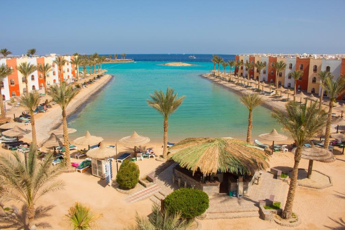 ARABIA AZUR (recomandat 3*+)
