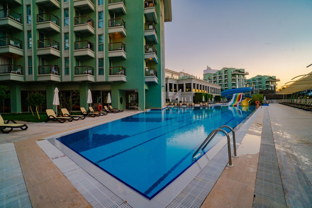 ROYAL ATLANTIS RESORT