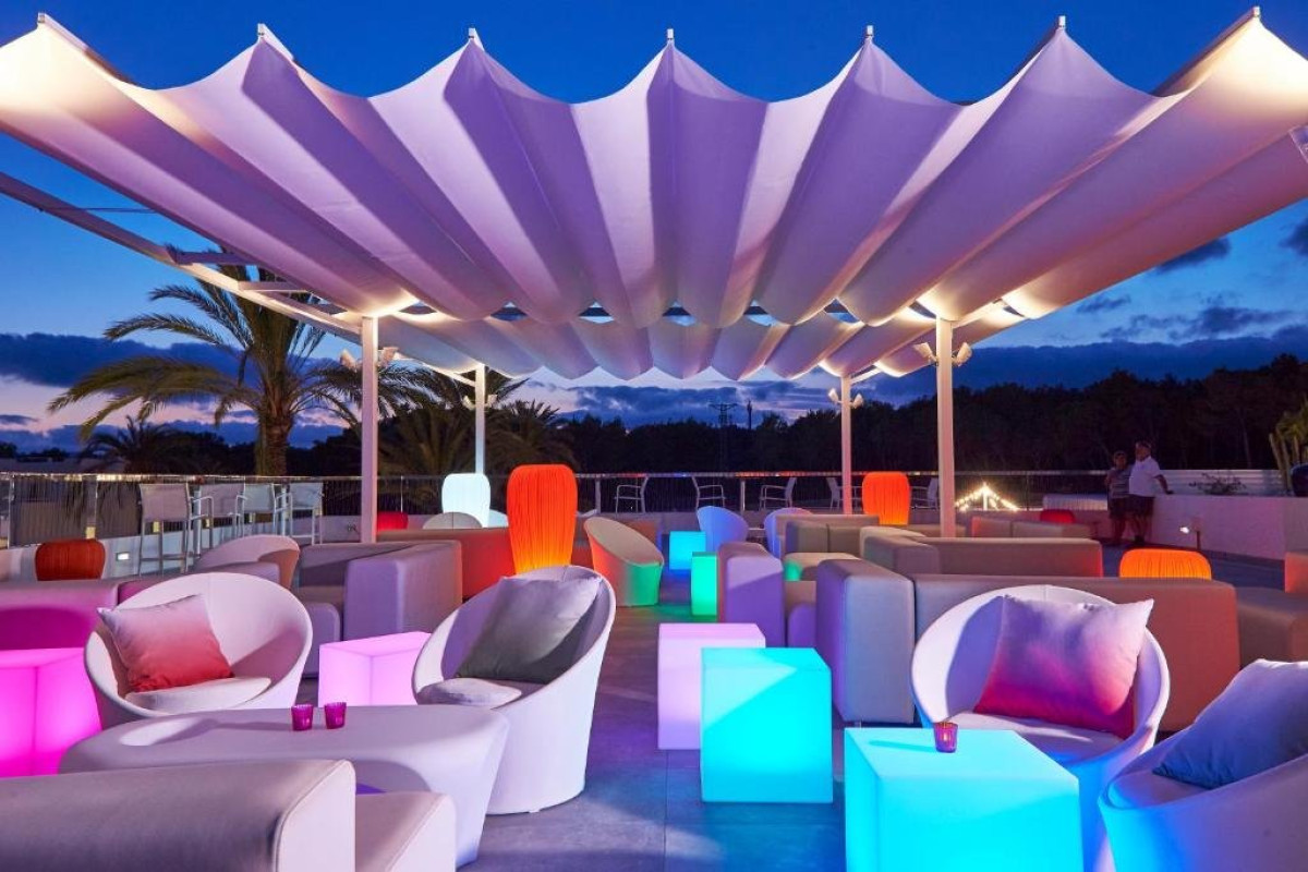 CALA LLENYA RESORT