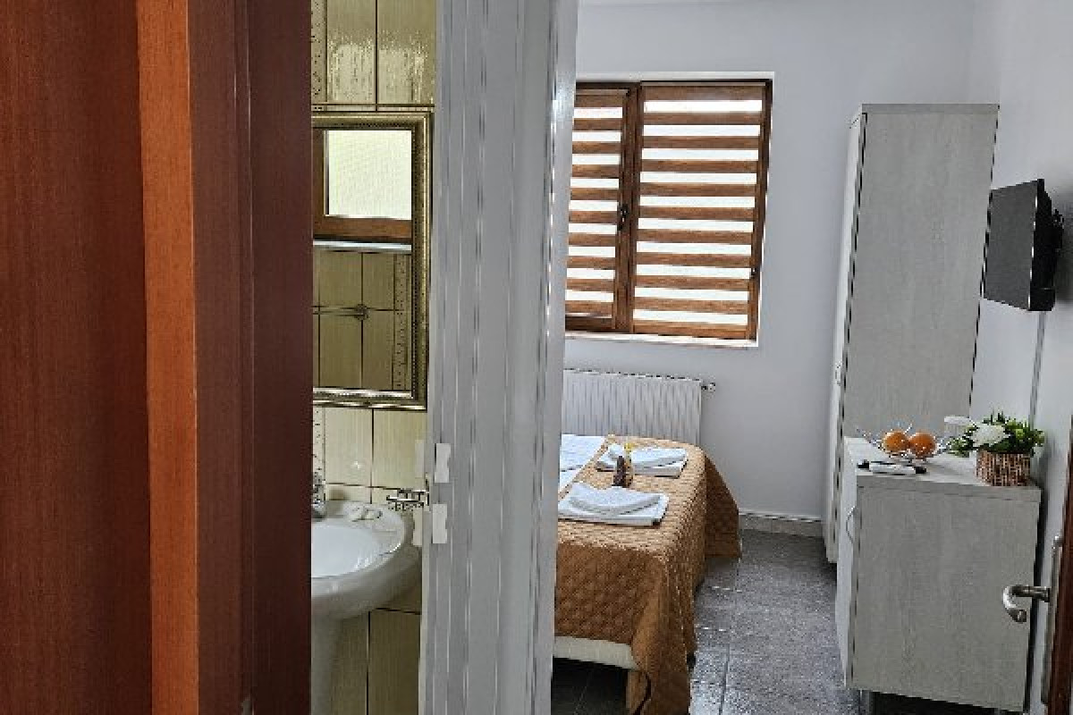 Villa Mugur