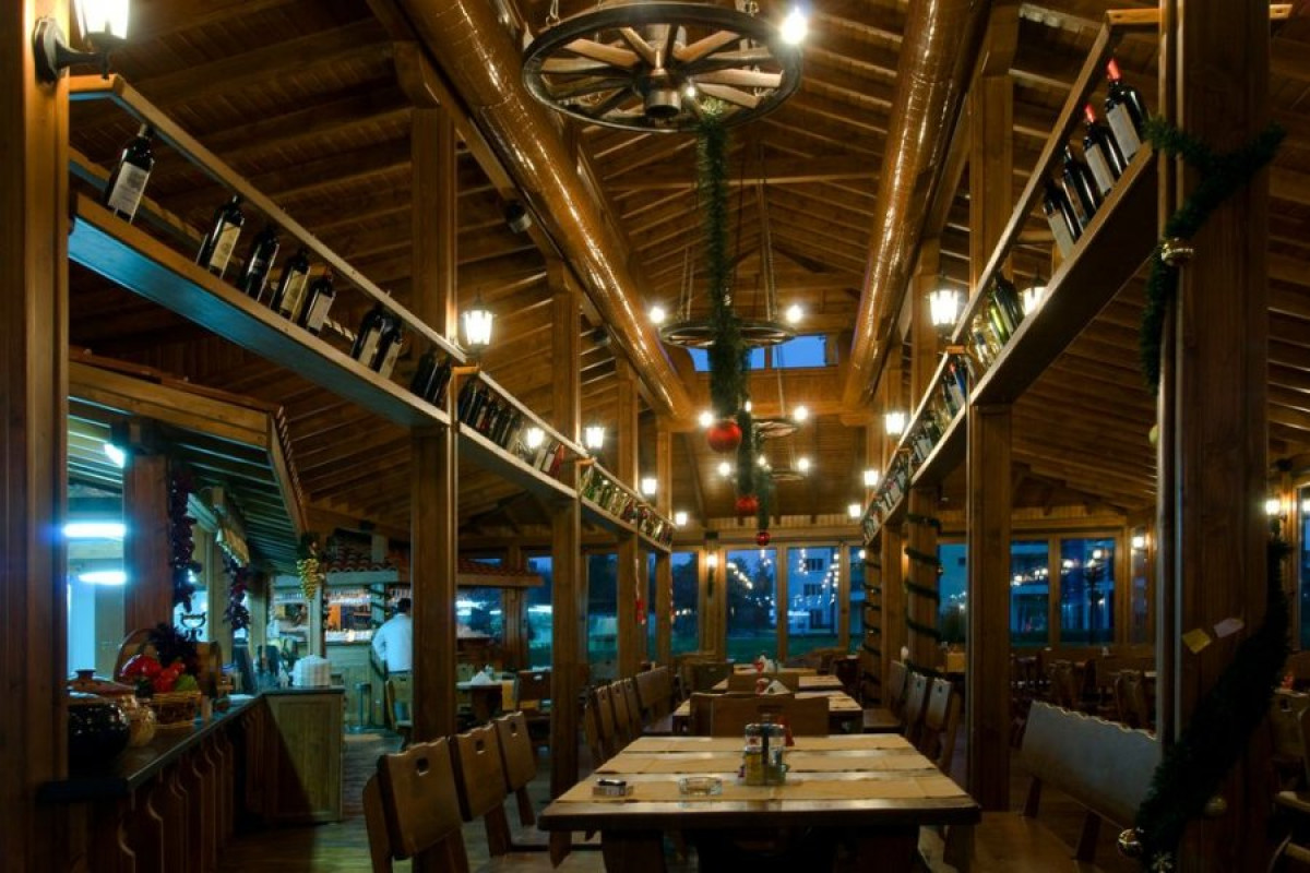 MARINA HOLIDAY CLUB