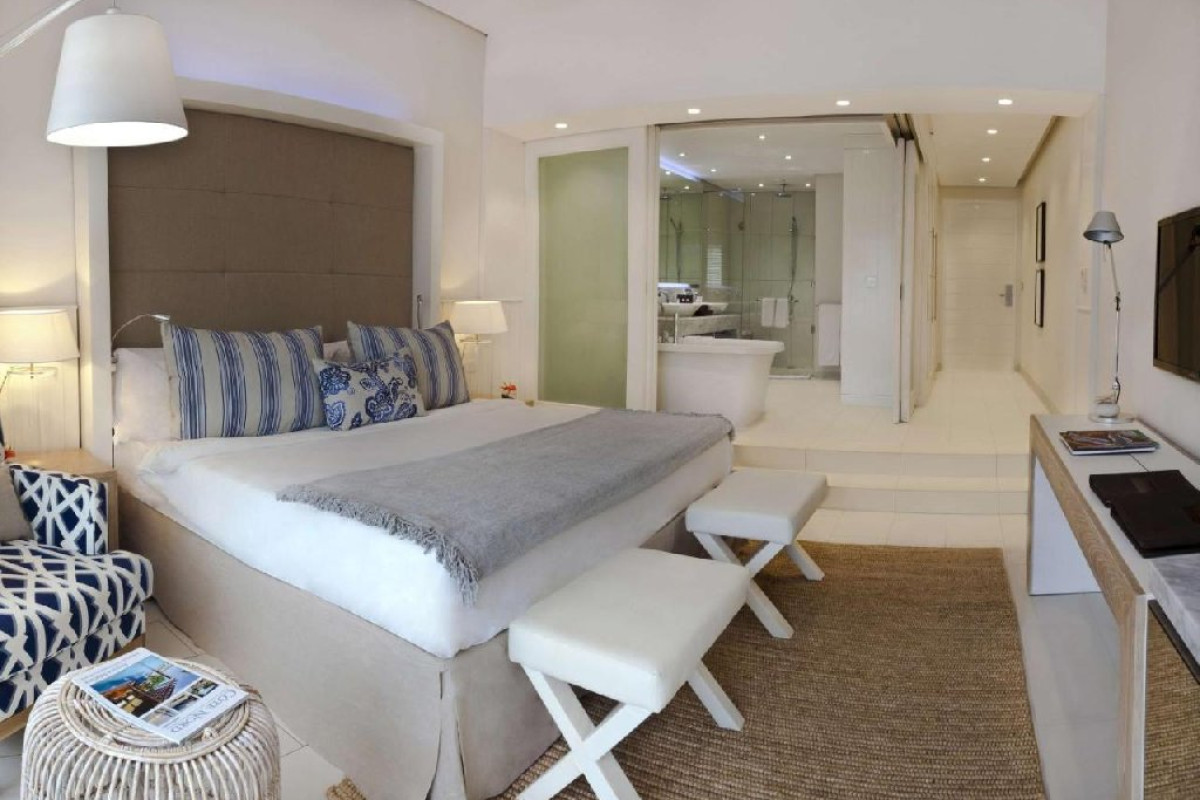 Radisson Blu Azuri Resort and Spa