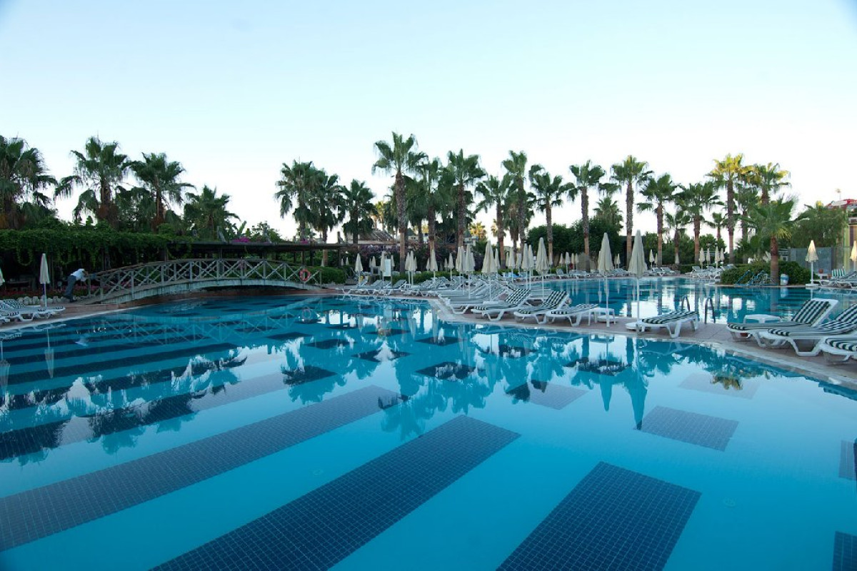 TRENDY PALM BEACH