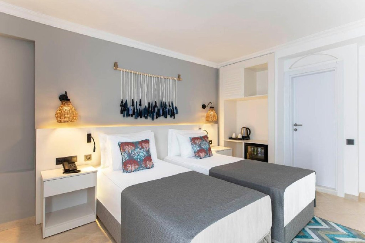 HOLIDAY INN RESORT BODRUM