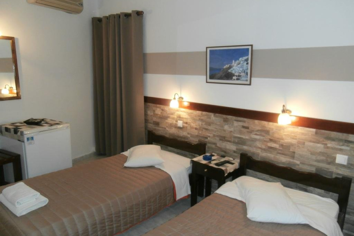 Narkissos 2* (Kamari - Santorini)