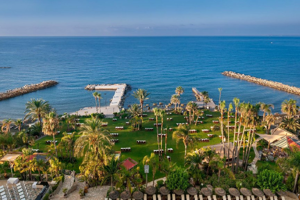 Amathus Beach