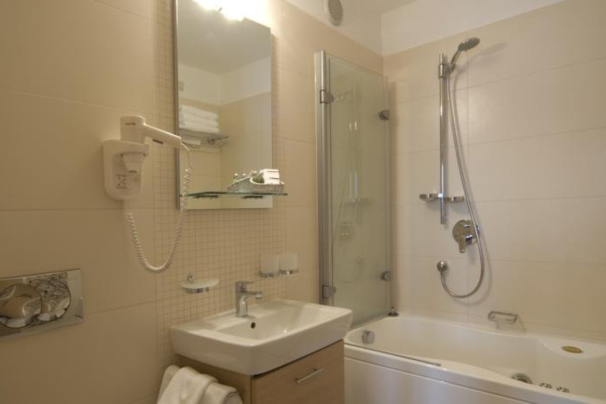OLYMPIA HOTEL (Vodice)