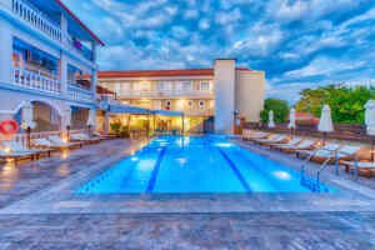 Natalie Hotel